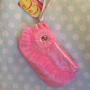 Sassy Small Bag by Douglas